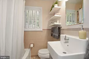 636 Walker Rd, Great Falls, VA 22066 - Photo 20