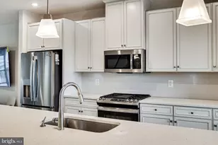 2753 Velocity Rd, Herndon, VA 20171 - Photo 10