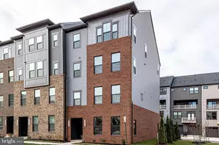 2753 Velocity Rd, Herndon, VA 20171 - Photo 2