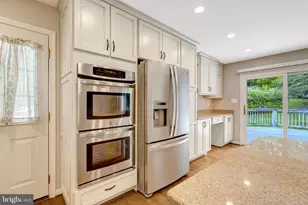 6717 Reynard Dr, Springfield, VA 22152 - Photo 16