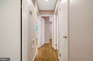 6717 Reynard Dr, Springfield, VA 22152 - Photo 18