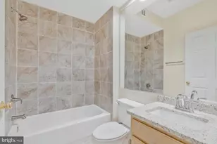 1319 Garden Wall Ct, Reston, VA 20194 - Photo 12