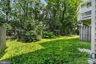 13042 Greg Roy Ln, Herndon, VA 20171 - Photo 46