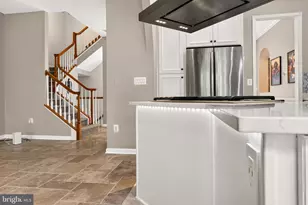 13042 Greg Roy Ln, Herndon, VA 20171 - Photo 10