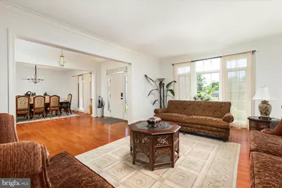 8906 Laurel Overlook Drive, Lorton, VA 22079 - Photo 8