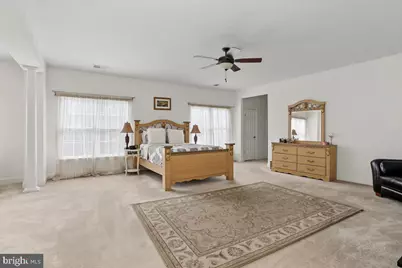 8906 Laurel Overlook Drive, Lorton, VA 22079 - Photo 28