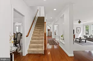 8906 Laurel Overlook Dr, Lorton, VA 22079 - Photo 20