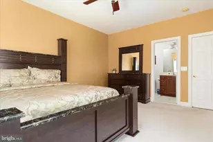 8906 Laurel Overlook Dr, Lorton, VA 22079 - Photo 38