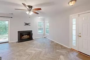 11100 Beaver Trail Ct, Reston, VA 20191 - Photo 12