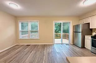 5304 Buxton Ct, Alexandria, VA 22315 - Photo 8