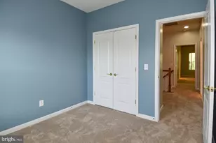 7810 Locust Leaf Ln, Alexandria, VA 22315 - Photo 28