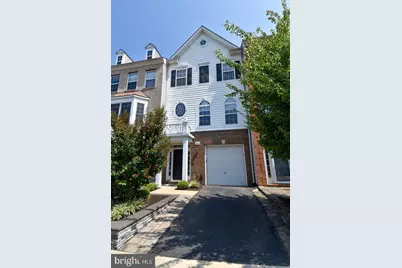 7810 Locust Leaf Lane, Alexandria, VA 22315 - Photo 2