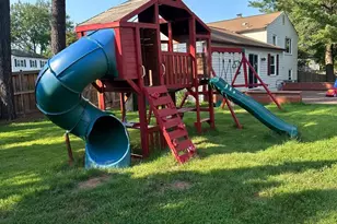 12713 Carlsbad Ct, Herndon, VA 20171 - Photo 2
