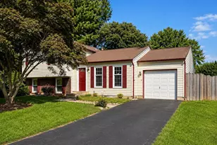 12713 Carlsbad Ct, Herndon, VA 20171 - Photo 1