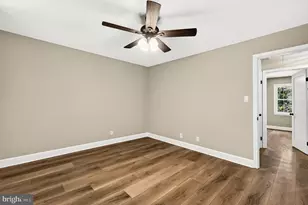 7617 Tiverton Dr, Springfield, VA 22152 - Photo 24