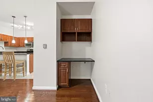 12953 Centre Park Cir, Herndon, VA 20171 - Photo 18