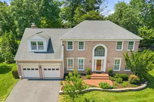 2610 Paddock Gate Ct, Herndon, VA 20171 - Photo 4