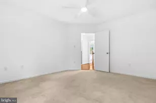 2610 Paddock Gate Ct, Herndon, VA 20171 - Photo 36