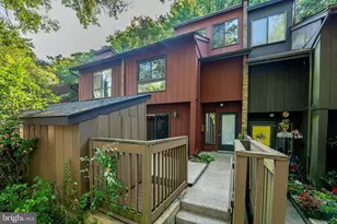 11903 Escalante Ct, Reston, VA 20191 - Photo 2