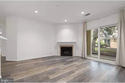 12915 Alton Square #113, Herndon, VA 20170 - Photo 8