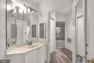 12915 Alton Square, Herndon, VA 20170 - Photo 24
