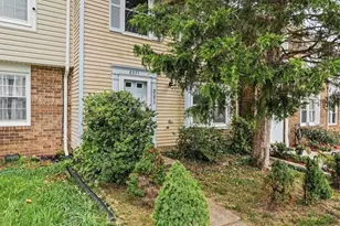 8371 Brockham Dr, Alexandria, VA 22309 - Photo 4