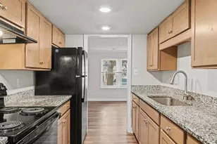 8371 Brockham Dr, Alexandria, VA 22309 - Photo 6