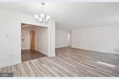 2059 Huntington Avenue #111, Alexandria, VA 22303 - Photo 10