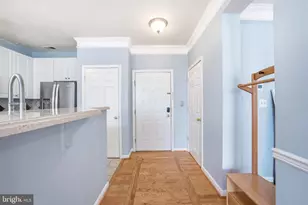 2665 Manhattan Pl, Vienna, VA 22180 - Photo 4
