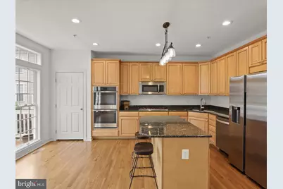 7980 Vigne Court, Vienna, VA 22182 - Photo 8