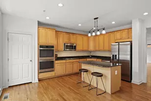 7980 Vigne Ct, Vienna, VA 22182 - Photo 10