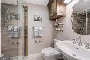 11211 Wedge Dr, Reston, VA 20190 - Photo 64