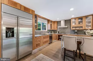 11211 Wedge Dr, Reston, VA 20190 - Photo 24