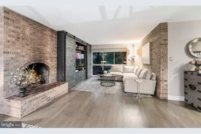 11211 Wedge Drive, Reston, VA 20190 - Photo 10