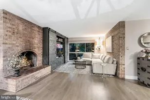 11211 Wedge Dr, Reston, VA 20190 - Photo 10