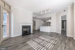 4480 Market Commons Dr, Fairfax, VA 22033 - Photo 10