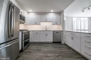 4480 Market Commons Dr, Fairfax, VA 22033 - Photo 6
