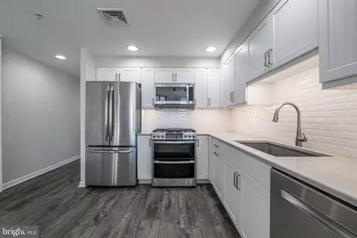 4480 Market Commons Drive #416, Fairfax, VA 22033 - Photo 8