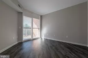 4480 Market Commons Dr, Fairfax, VA 22033 - Photo 20
