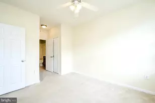 12905 Centre Park Cir, Herndon, VA 20171 - Photo 6