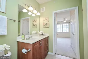 12905 Centre Park Cir, Herndon, VA 20171 - Photo 8