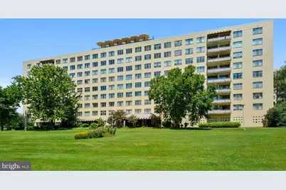 6631 Wakefield Drive #212, Alexandria, VA 22307 - Photo 22
