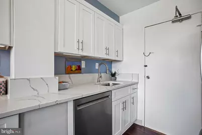 6631 Wakefield Drive #212, Alexandria, VA 22307 - Photo 14