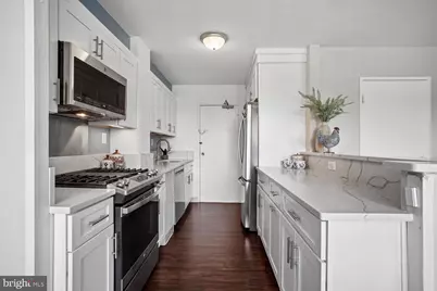 6631 Wakefield Drive #212, Alexandria, VA 22307 - Photo 12