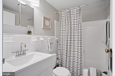 6631 Wakefield Drive #212, Alexandria, VA 22307 - Photo 18
