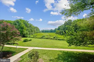6631 Wakefield Dr, Alexandria, VA 22307 - Photo 6