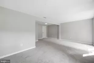 6027 Rockton Ct, Centreville, VA 20121 - Photo 28