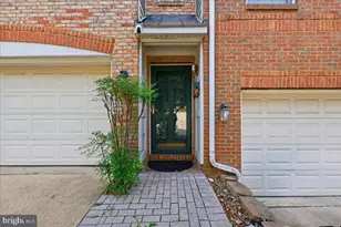 9630 Masey McQuire Ct, Lorton, VA 22079 - Photo 4