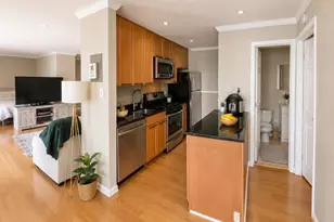 206 Park Terrace Ct SE, Vienna, VA 22180 - Photo 4
