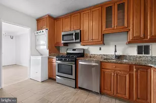 3705 S George Mason Dr, Falls Church, VA 22041 - Photo 16